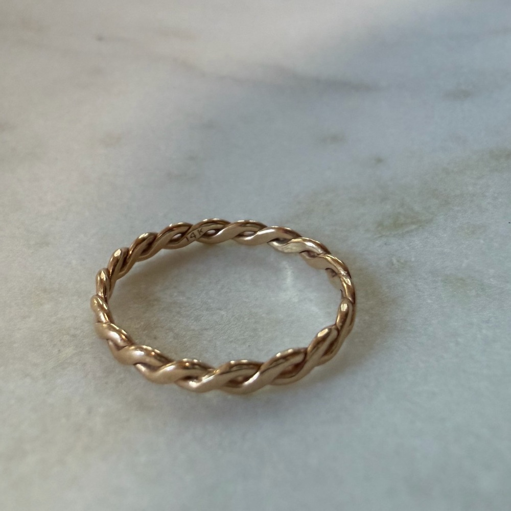 Solid 14k Gold Twisted Rope Ring - size 5.75